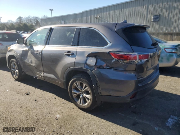 2016 Toyota Highlander LE with VIN 5TDBKRFHXGS301659, listed as a Copart auction lot 88334035 with 120,093 mi miles and Salvage Title. Bid and sale history available at carsss.com. Image 2.