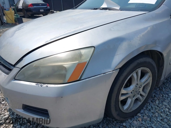 2007 Honda Accord LX with VIN 1HGCM56437A049997, listed as a IAAI auction lot 42424854 with 250,811 mi miles and . Bid and sale history available at DreamBid. Image 15.