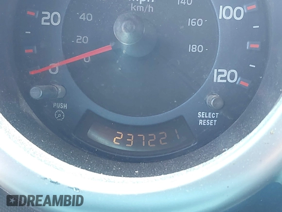 2003 Honda Element EX with VIN 5J6YH28593L009493, listed as a IAAI auction lot 42233626 with 237,221 mi miles and . Bid and sale history available at DreamBid. Image 7.