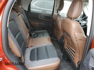 2023 Ford Bronco Sport Outer Banks z VIN 3FMCR9C68PRD33978, wystawiony jako Copart lot #51992395 z przebiegiem 37 133 mil mil oraz Czysty tytuł • Clean title. Historia ofert i sprzedaży dostępna na DreamBid. Obrazek 11.
