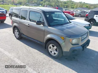 2008 Honda Element EX with VIN 5J6YH287X8L003386, listed as a IAAI auction lot 42110666 with 291,685 mi miles and . Bid and sale history available at DreamBid. Image 1.