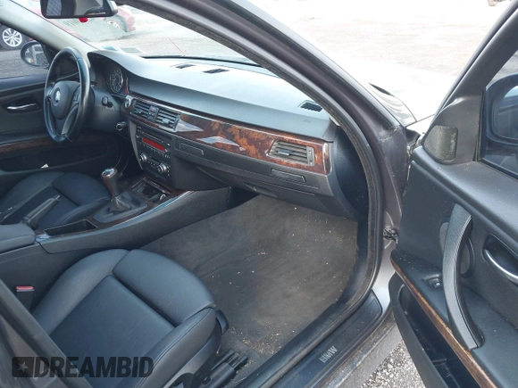 2008 BMW 3 Series 328xi with VIN WBAVC935X8KZ73196, listed as a IAAI auction lot 42539019 with 712,406 mi miles and . Bid and sale history available at DreamBid. Image 5.