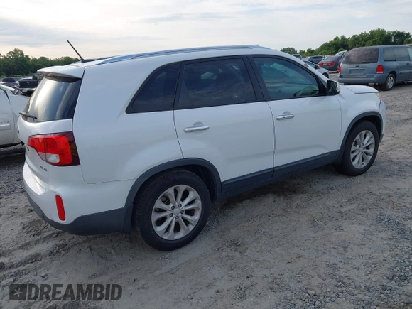 2015 Kia Sorento EX with VIN 5XYKU4A71FG636946, listed as a IAAI auction lot 42366976 with 195,100 mi miles and . Bid and sale history available at DreamBid. Image 4.