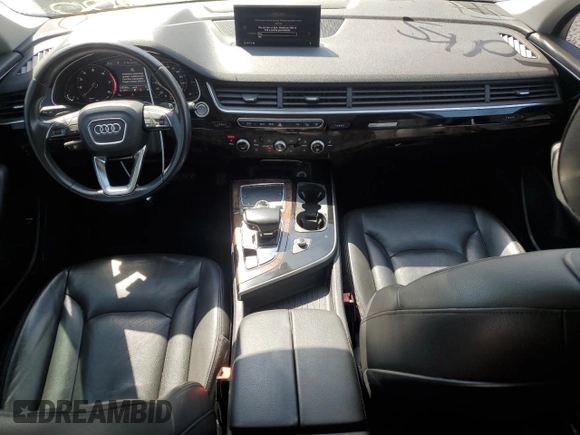 2017 Audi Q7 Premium Plus with VIN WA1LAAF79HD043173, listed as a Copart auction lot 53082535 with 120,344 mi miles and Clean Title. Bid and sale history available at DreamBid. Image 8.