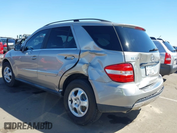 2008 Mercedes-Benz M 320 CDI with VIN 4JGBB22E08A313008, listed as a IAAI auction lot 41818468 with 134,199 mi miles and . Bid and sale history available at DreamBid. Image 6.