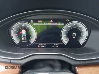 2023 Audi Q5 S line Premium Plus с VIN WA1EAAFY4P2073760, выставлен на аукционе IAAI как лот 42203388 с пробегом 30 601 миль миль и . История ставок и продаж доступна на DreamBid. Изображение 7.