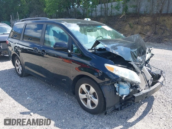 2017 Toyota Sienna LE Auto Access Seat with VIN 5TDKZ3DC6HS835498, listed as a IAAI auction lot 42562601 with Not provided miles and . Bid and sale history available at DreamBid. Image 1.