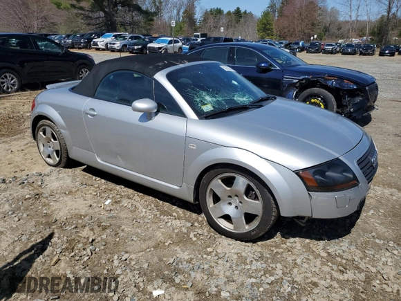 2002 Audi TT with VIN TRUUT28N721013092, listed as a Copart auction lot 52858535 with 205,273 mi miles and Clean Title. Bid and sale history available at carsss.com. Image 4.