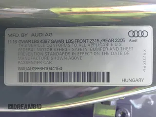 2017 Audi A3 Premium z VIN WAUAUGFF6H1044150, wystawiony jako IAAI lot #42002615 z przebiegiem 60 371 mil mil oraz . Historia ofert i sprzedaży dostępna na DreamBid. Obrazek 9.
