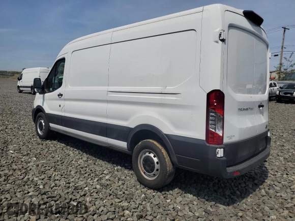2021 Ford Transit Cargo с VIN 1FTBR1C81MKA80750, выставлен на аукционе Copart как лот 55567135 с пробегом 43 990 миль миль и Чистый • Clean title. История ставок и продаж доступна на DreamBid. Изображение 2.
