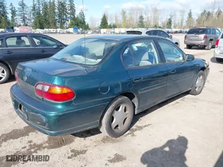 2000 Chevrolet Malibu LS with VIN 1G1NE52J6Y6174229, listed as a IAAI auction lot 41951505 with 172,214 mi miles. Bid and sale history available at carsss.com. Image 4.
