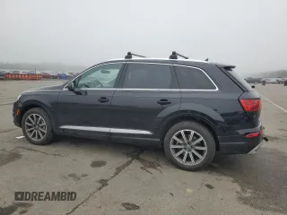 2017 Audi Q7 Premium Plus with VIN WA1LAAF75HD032610, listed as a Copart auction lot 55628665 with 47,523 mi miles and Salvage Title. Bid and sale history available at DreamBid. Image 2.