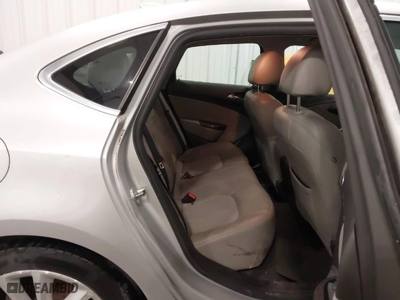 2015 Buick Verano Convenience Group with VIN 1G4PR5SK2F4128088, listed as a IAAI auction lot 41796603 with 127,757 mi miles. Bid and sale history available at carsss.com. Image 8.