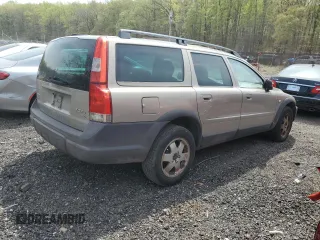 2004 Volvo V70 XC70 with VIN YV1SZ59H641169454, listed as a Copart auction lot 53650635 with 0 mi miles and Salvage Title. Bid and sale history available at carsss.com. Image 3.