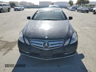 2013 Mercedes-Benz E 350 with VIN WDDKJ5KBXDF199830, listed as a Copart auction lot 55333535 with 116,673 mi miles and Salvage title. Bid and sale history available at DreamBid. Image 5.
