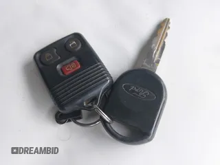 2005 Ford Freestyle SEL z VIN 1FMDK02135GA06970, wystawiony jako IAAI lot #42354133 z przebiegiem 264 232 mil mil oraz . Historia ofert i sprzedaży dostępna na DreamBid. Obrazek 11.