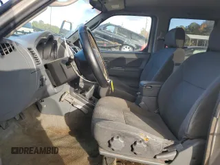 2003 Nissan Frontier XE with VIN 1N6ED27T83C435077, listed as a Copart auction lot 85463504 with 250,811 mi miles and Clean title. Bid and sale history available at DreamBid. Image 7.
