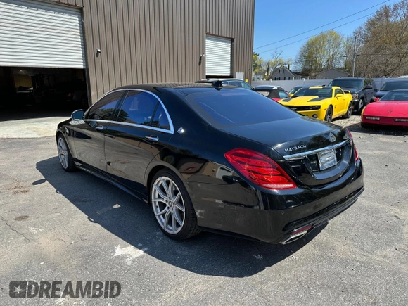 2015 Mercedes-Benz S 550 with VIN WDDUG8CB5FA129871, listed as a Copart auction lot 55213305 with 110,748 mi miles and Clean Title. Bid and sale history available at carsss.com. Image 3.