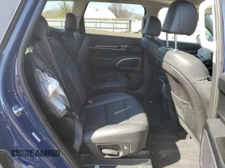 2024 Kia Telluride S с VIN 5XYP6DGC0RG532814, выставлен на аукционе Copart как лот 50601255 с пробегом 7 584 миль миль и Списание • Salvage title. История ставок и продаж доступна на DreamBid. Изображение 11.