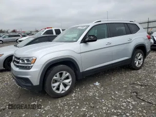 2018 Volkswagen Atlas Launch Edition z VIN 1V2BR2CAXJC510272, wystawiony jako Copart lot #51124465 z przebiegiem 127 689 mil mil oraz Nie do naprawy • Non repairable. Historia ofert i sprzedaży dostępna na DreamBid. Obrazek 1.