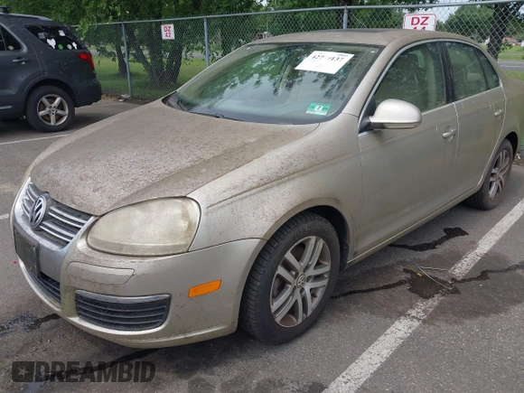 2006 Volkswagen Jetta 2.5L z VIN 3VWSF71K76M750076, wystawiony jako IAAI lot #42769137 z przebiegiem 99 114 mil mil oraz . Historia ofert i sprzedaży dostępna na DreamBid. Obrazek 2.