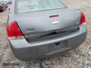 2007 Chevrolet Impala LS with VIN 2G1WB55K779122116, listed as a IAAI auction lot 41585042 with 151,171 mi miles. Bid and sale history available at carsss.com. Image 6.