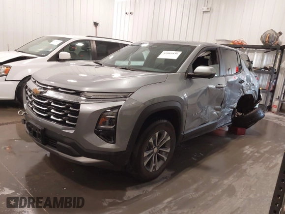 2025 Chevrolet Equinox AWD LT with VIN 3GNAXPEG4SL110867, listed as a IAAI auction lot 41889436 with 1,632 mi miles. Bid and sale history available at carsss.com. Image 23.