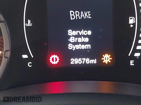 2020 Jeep Renegade Latitude with VIN ZACNJABB4LPM07063, listed as a IAAI auction lot 41398716 with 29,576 mi miles and . Bid and sale history available at DreamBid. Image 15.