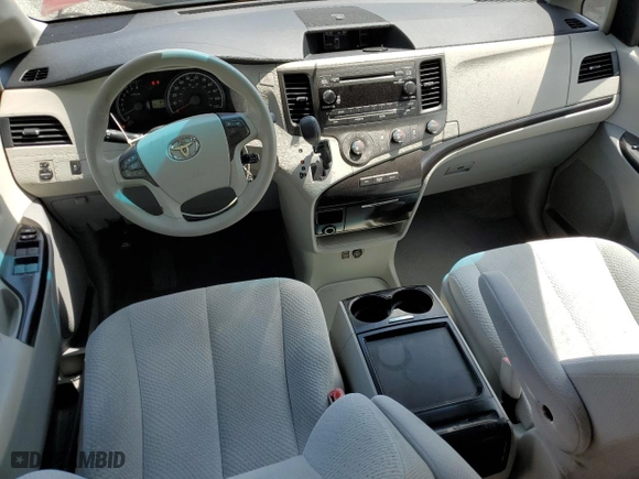2011 Toyota Sienna LE AAS with VIN 5TDKK3DCXBS031720, listed as a Copart auction lot 50890335 with 171,707 mi miles and Non Repairable. Bid and sale history available at carsss.com. Image 8.