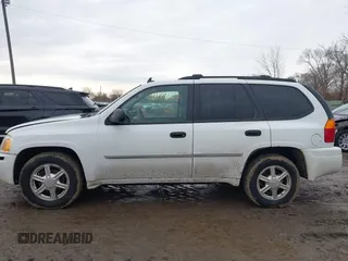 2008 GMC Envoy SLE2 with VIN 1GKDT13S582112468, listed as a IAAI auction lot 41686605 with 215,163 mi miles. Bid and sale history available at carsss.com. Image 14.