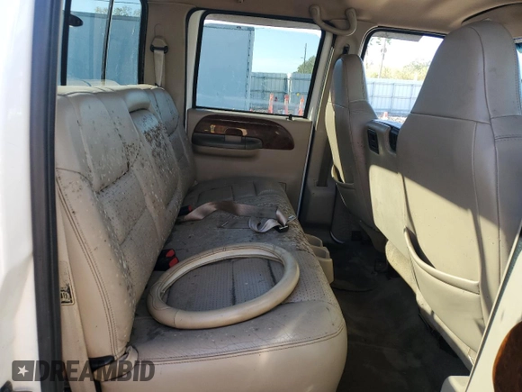 2001 Ford Super Duty F-250 XL with VIN 1FTNW20F61EB42376, listed as a Copart auction lot 74001054 with 215,944 mi miles and Salvage Title. Bid and sale history available at carsss.com. Image 11.