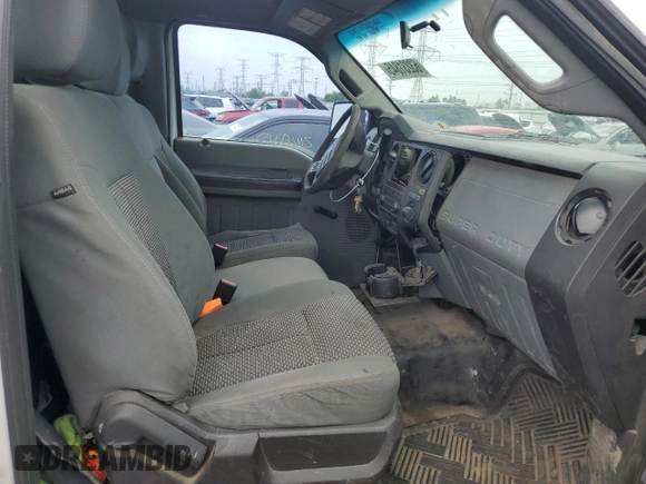 2014 Ford F-250 XL with VIN 1FTBF2BT5EEA89553, listed as a Copart auction lot 63231845 with 429,510 mi miles and Clean title. Bid and sale history available at DreamBid. Image 10.