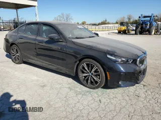 2024 BMW 5 Series 540i xDrive with VIN WBA63FJ00RCS64587, listed as a Copart auction lot 79386694 with 0 mi miles and Salvage Title. Bid and sale history available at carsss.com. Image 4.