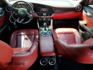 2021 Alfa Romeo Giulia with VIN ZARFAMAN3M7649352, listed as a Copart auction lot 51116125 with 34,093 mi miles and Salvage Title. Bid and sale history available at carsss.com. Image 8.