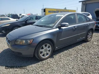 2007 Volvo S40 2.4L with VIN YV1MS382X72269005, listed as a Copart auction lot 55110935 with 64,531 mi miles and Clean Title. Bid and sale history available at carsss.com. Image 1.