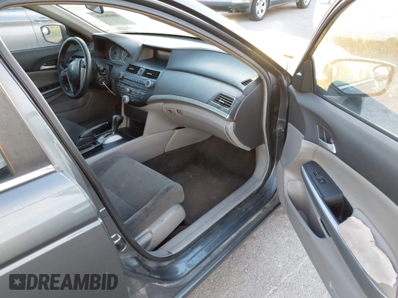 2008 Honda Accord EX with VIN 1HGCP36758A005412, listed as a IAAI auction lot 40606548 with 213,135 mi miles and . Bid and sale history available at DreamBid. Image 5.