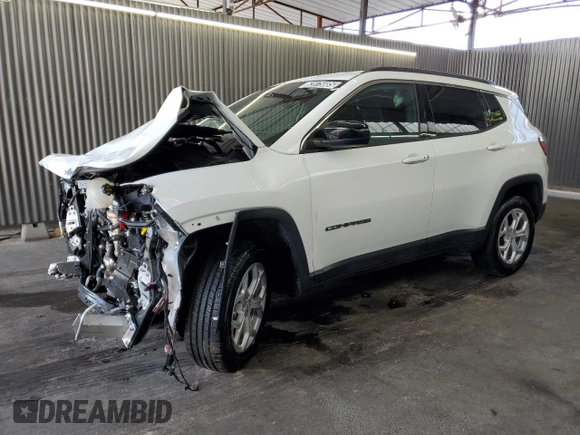2024 Jeep Compass Latitude с VIN 3C4NJDBN6RT110487, выставлен на аукционе Copart как лот 62075885 с пробегом 26 410 миль миль и Списание • Salvage title. История ставок и продаж доступна на DreamBid. Изображение 1.