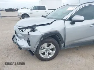 2020 Toyota RAV4 XLE with VIN 2T3W1RFV4LW094687, listed as a IAAI auction lot 42652039 with 56,693 mi miles and . Bid and sale history available at DreamBid. Image 17.