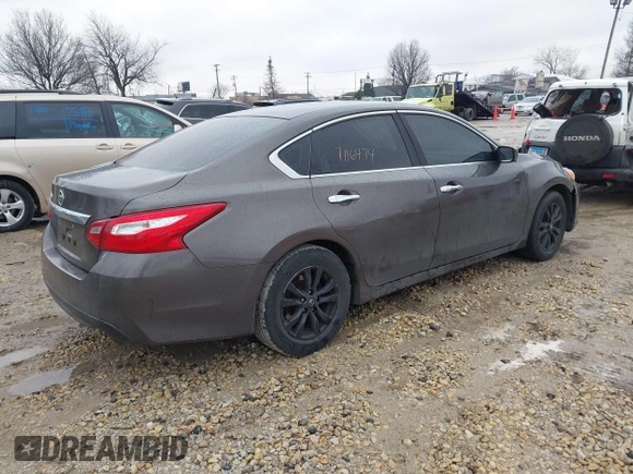 2016 Nissan Altima S with VIN 1N4AL3AP5GN310107, listed as a IAAI auction lot 41755478 with 138,449 mi miles and . Bid and sale history available at DreamBid. Image 4.