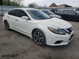 2017 Nissan Altima 2.5 SR with VIN 1N4AL3AP8HC495119, listed as a Copart auction lot 54336455 with 117,121 mi miles and Clean Title. Bid and sale history available at carsss.com. Image 4.