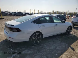 2023 Honda Accord Sport z VIN 1HGCY2F54PA039295, wystawiony jako Copart lot #51263545 z przebiegiem 25 988 mil mil oraz Szkody całkowita. Historia ofert i sprzedaży dostępna na DreamBid. Obrazek 3.