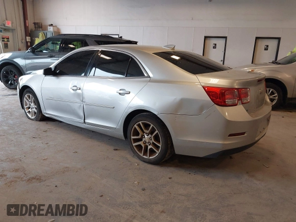 2016 Chevrolet Malibu LT with VIN 1G11C5SAXGF108401, listed as a IAAI auction lot 42166275 with 142,488 mi miles and . Bid and sale history available at DreamBid. Image 3.