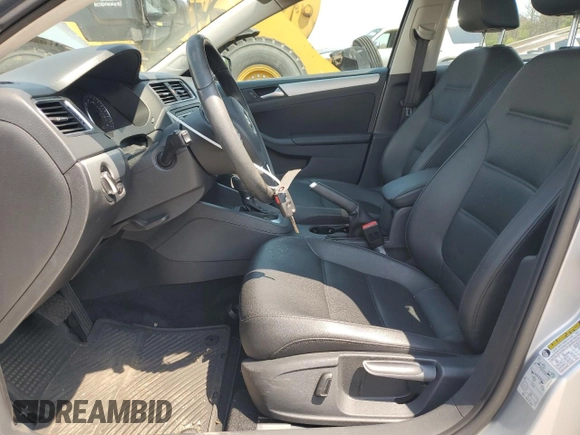 2013 Volkswagen Jetta SE with VIN 3VWDP7AJ6DM444111, listed as a Copart auction lot 60243665 with 47,005 mi miles and Salvage title. Bid and sale history available at DreamBid. Image 7.