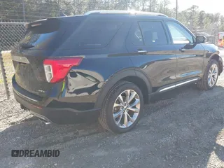 2021 Ford Explorer Platinum with VIN 1FM5K8HC8MGC50172, listed as a IAAI auction lot 41346866 with 59,704 mi miles. Bid and sale history available at carsss.com. Image 4.