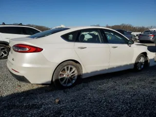 2020 Ford Fusion Hybrid SEL with VIN 3FA6P0MU0LR129742, listed as a Copart auction lot 88924535 with 79,949 mi miles and Salvage Title. Bid and sale history available at carsss.com. Image 3.
