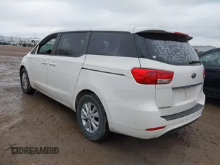2017 Kia Sedona L with VIN KNDMA5C1XH6257708, listed as a IAAI auction lot 41758355 with 1 mi miles. Bid and sale history available at carsss.com. Image 3.