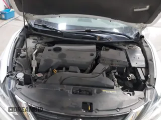 2016 Nissan Altima SR with VIN 1N4AL3AP9GC150406, listed as a IAAI auction lot 42122965 with 168,955 mi miles and . Bid and sale history available at carsss.com. Image 10.