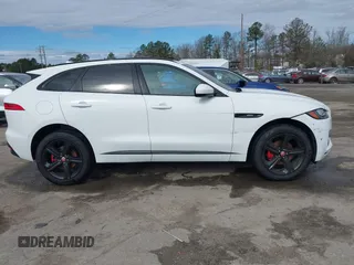 2018 Jaguar F-Pace with VIN SADCL2FN1JA261723, listed as a IAAI auction lot 41721461 with 123,538 mi miles and . Bid and sale history available at DreamBid. Image 13.