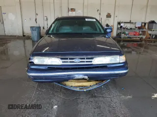 1997 Ford Crown Victoria LX с VIN 2FALP74W2VX109574, выставлен на аукционе Copart как лот 56222925 с пробегом 175 901 миль миль и Списание • Salvage title. История ставок и продаж доступна на DreamBid. Изображение 5.