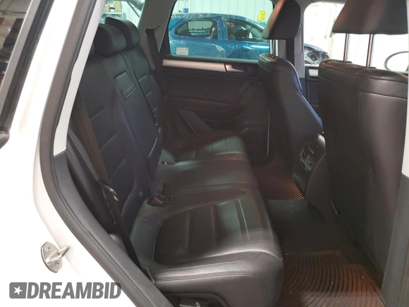 2012 Volkswagen Touareg Exec with VIN WVGEF9BP4CD011823, listed as a Copart auction lot 84063034 with 110,694 mi miles and Non Repairable. Bid and sale history available at DreamBid. Image 11.